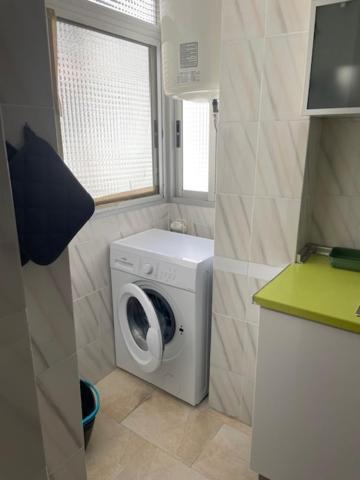 Matrimonio En Vivienda Compartir Recien Reformada